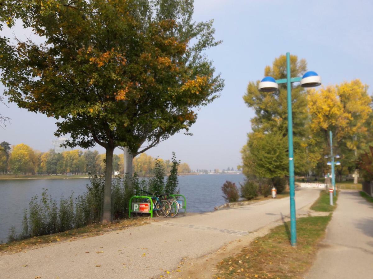 Bungalow At Lake Alte Donau Vídeň Exteriér fotografie